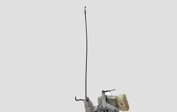 Toyota Yaris Front door lock 021225