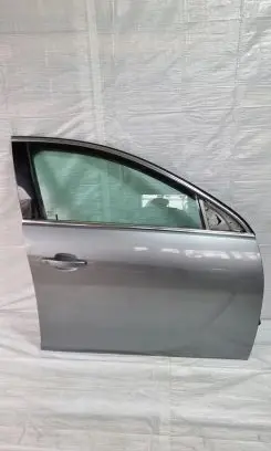 Opel Insignia A Front door