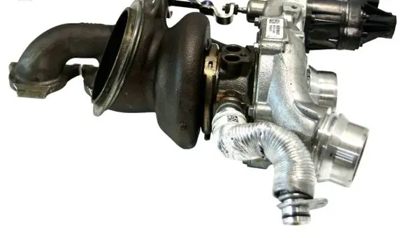 BMW 7 G11 G12 Turbo 11658631904 8631904