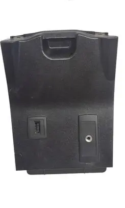 Mercedes-Benz B W246 W242 USB socket connector A2468230411 1221411 E0524610034