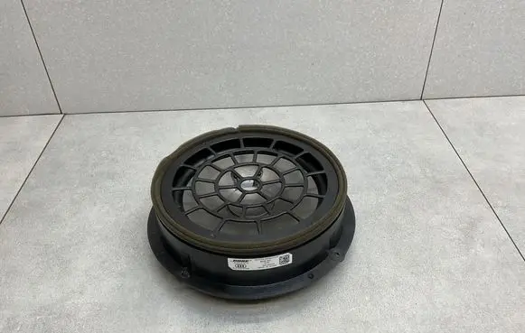 Audi Q3 8U Front door speaker 8U0035415B