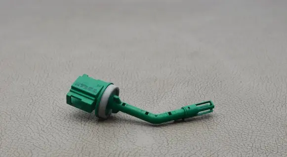 Audi A6 S6 C7 4G Oil temperature sensor 4H0907543