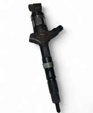 Fuel injector