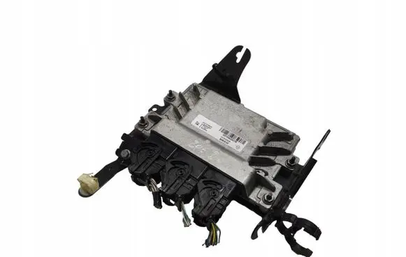 Renault Zoe Engine control unit/module ECU 237D40207R
