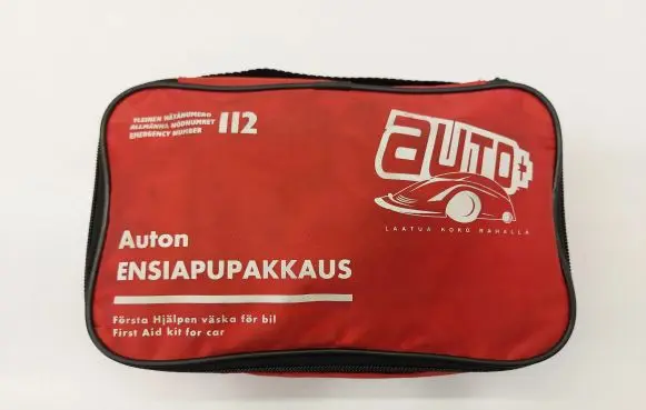Volkswagen Golf VII First aid kit 