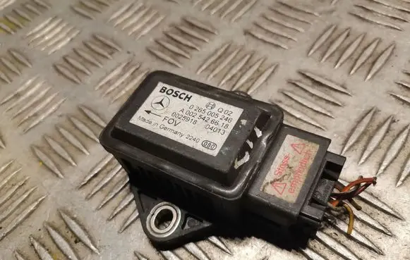 Mercedes-Benz E W211 Yaw turn rate sensor 0025426618