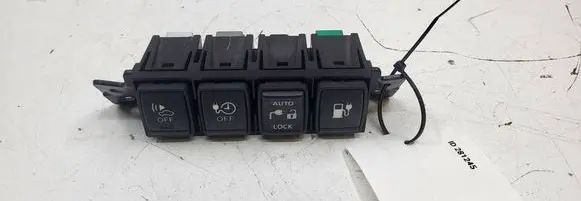 Nissan Leaf I (ZE0) A set of switches
