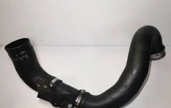 Mercedes-Benz Sprinter W901 W902 W903 W904 Intercooler hose/pipe A9015283982 A0041533128