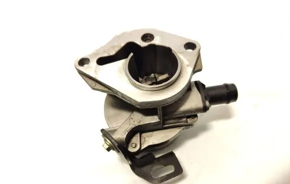 Renault Scenic III - Grand scenic III Vacuum pump 8201005306B 006730302 10T33TT2532