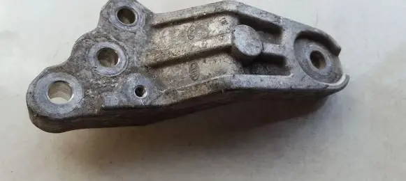 KIA Ceed Engine mounting bracket ac4cht6 ac4ch-t6