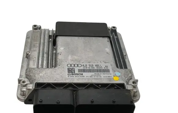 Audi Q7 4L Engine control unit/module 4L0910401L 4L0907401 0281013690
