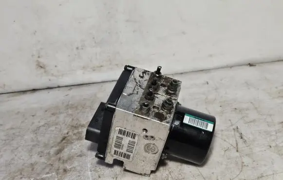 Peugeot 407 ABS Pump 9651857880 15054001