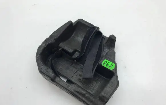 Nissan Leaf I (ZE0) Other interior part 849763NA0A