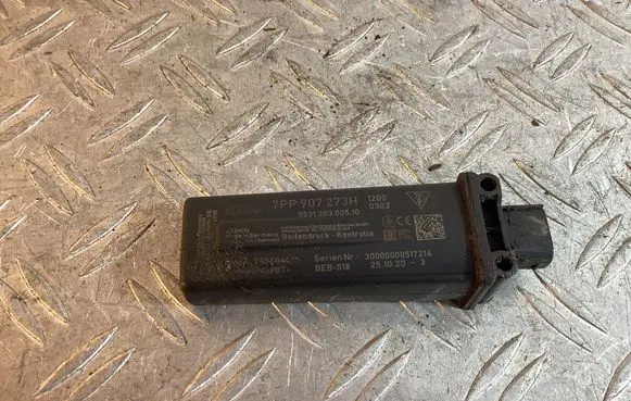 Porsche Macan (95B) Tire pressure control unit 7PP907273H