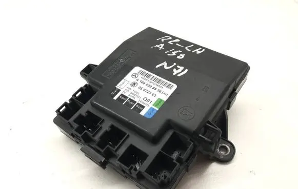 Mercedes-Benz Sprinter W906 Door control unit/module A1698208526 05072363 63051005078501