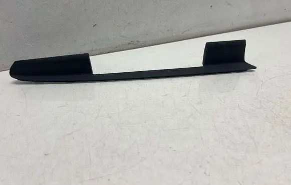 Dashboard trim