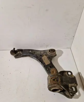 Volvo S60 Front lower control arm/wishbone