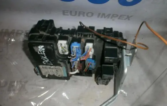 Suzuki Baleno EG Fuse box set 8859060g20