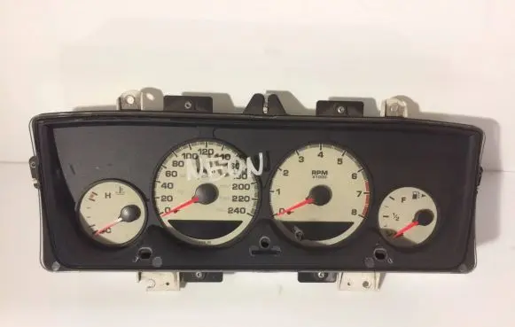 Chrysler Neon II Speedometer (instrument cluster) P04793523AJ
