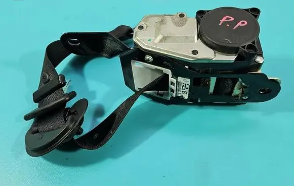 BMW 3 F30 F35 F31 Front seatbelt 625985300B IMPRK1524260