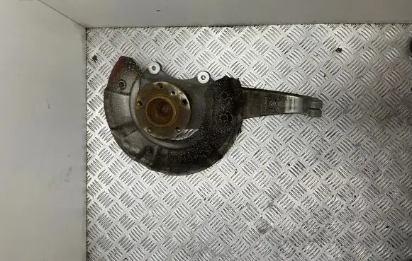 BMW 5 F10 F11 Front wheel hub spindle knuckle