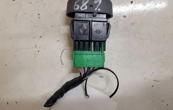 Renault Clio II Central locking switch button