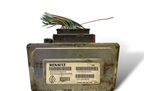 Renault Espace - Grand espace IV Gearbox control unit/module 8200306333 HARD8200256858 YZFB004261