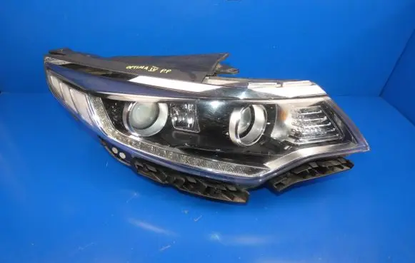 KIA Optima Headlight/headlamp 92102D4270