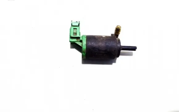 Nissan Terrano Windscreen/windshield washer pump 28920