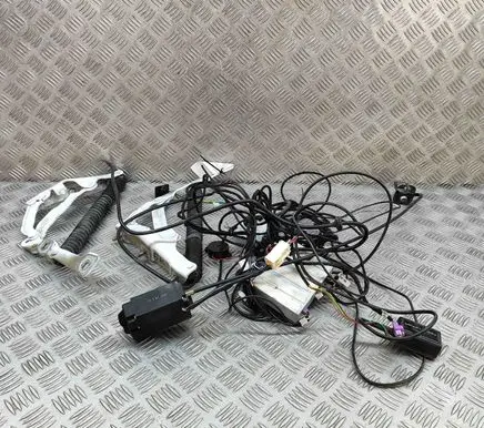 Tesla Model 3 Tailgate/trunk control unit/module 