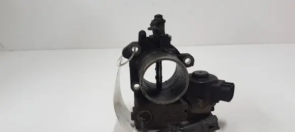 Toyota Avensis T250 Throttle valve 8967221020