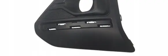 Dacia Sandero Front bumper lower grill EABM261A29