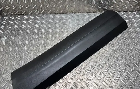 Opel Grandland X Front door trim (molding) YP000332XT