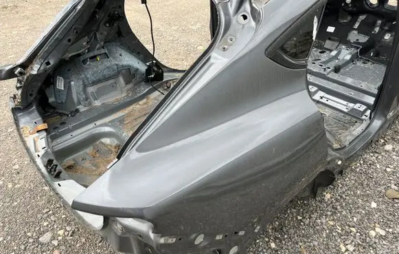 Ford Mustang V Rear arch trim 