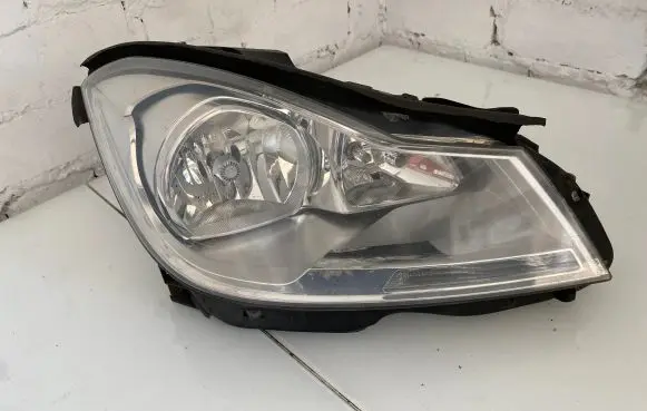 Mercedes-Benz C W204 Headlight/headlamp A2048205259