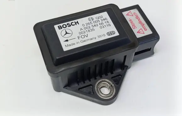 Mercedes-Benz E W211 ESP acceleration yaw rate sensor A0025426618