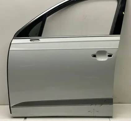 Audi Q7 4M Front door