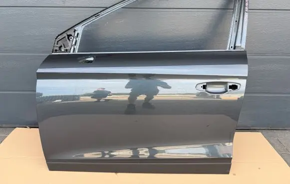 Seat Arona Front door 6F9831311A