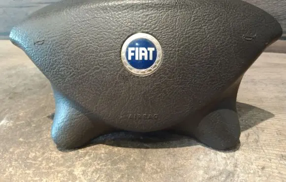 Fiat Ulysse Steering wheel airbag