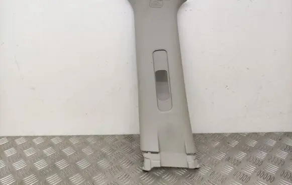 Nissan X-Trail T32 (B) pillar trim (top) 769144CE0A