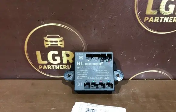 Mercedes-Benz C W204 Door control unit/module A2129003906