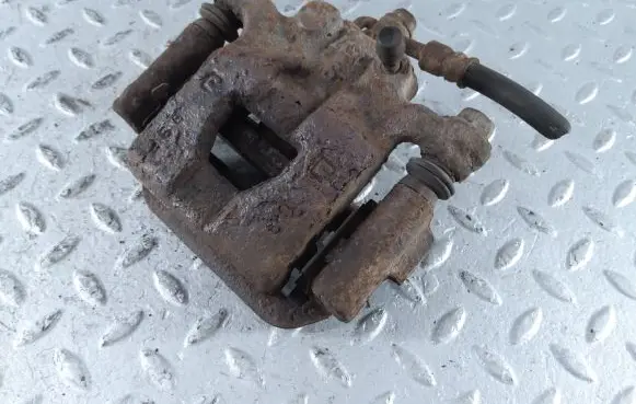 Rear brake caliper