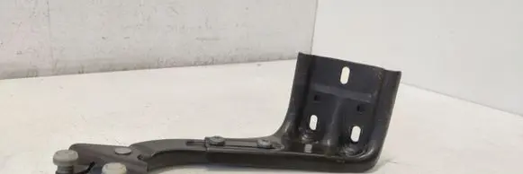 Mercedes-Benz Vito Viano W639 Sliding door lower roller guide/hinge A6397630114 A6397601747 6397630114