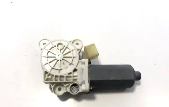 Mercedes-Benz CLK A209 C209 Front door window regulator motor A2308201042
