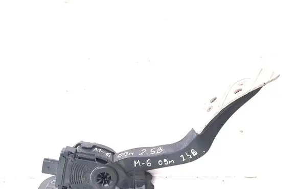 Mazda 6 Acceleration sensor GS1E-41600