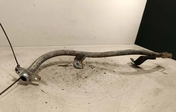 Nissan Navara D40 Oil level dip stick 