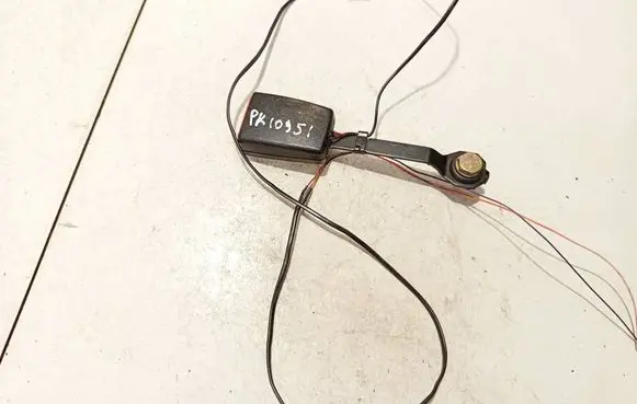 Fiat Stilo Front seatbelt buckle 33023315