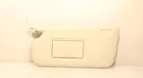 Sun visor clip/hook/bracket