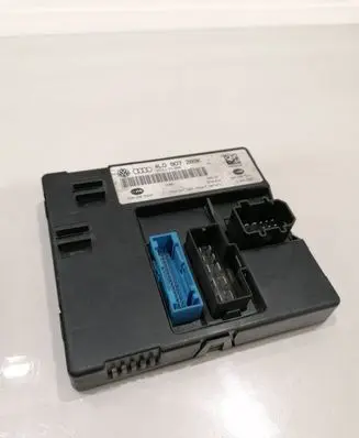 Audi Q7 4L LED ballast control module 4L0910289K 4L0907289K 5DK00876261