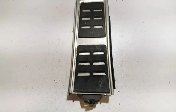 Audi Q5 SQ5 Foot rest pad/dead pedal 8K1864777